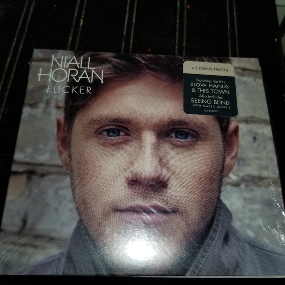 Niall Horan CD - Picture 1 of 2
